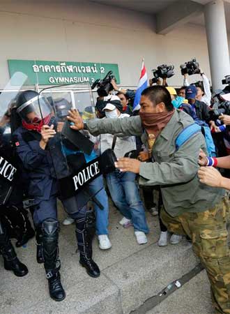 bangkok-protestas-carrusel